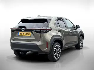 Foto 18 van Toyota Yaris Cross 1.5 Hybrid Executive | Rondomzicht Camera | Stoel & Stuurwiel verwarmd | Parkeers