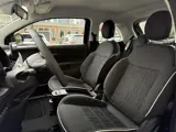 Foto 22 van Fiat 500 Urban 42 kWh | 322 WLTP Range | Cruise Control | Apple Carplay/Android Auto | Lichtmetalen