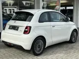 Foto 26 van Fiat 500 Urban 42 kWh | 322 WLTP Range | Cruise Control | Apple Carplay/Android Auto | Lichtmetalen