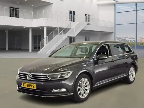 Volkswagen Passat Variant 1.4 TSI ACT Highline Business R