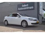 Foto 25 van Volkswagen Golf Cabriolet 1.2 TSI BlueMotion|STOELVERW.|CARPLAY-NAVI|BLUETOOTH|ONDERH.BOEKJES|SENSOR
