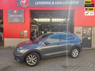 Volkswagen Tiguan 1.4 TSI 4Motion Highline automaat/ Elec. achterklep/ elec. wegkl. trekhaak/ Parkee