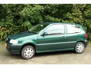 Volkswagen Polo 1.4 Trendline D.riem is vervangen