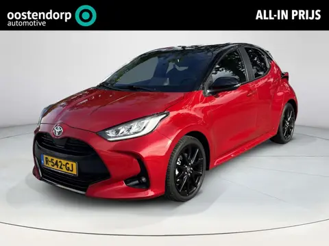 Toyota Yaris 1.5 Hybrid Executive **DODEHOEK DETECTIE/ STOELVERWARMING/ KEYLESS**