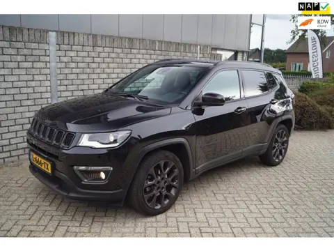 Jeep Compass 1.3T S Autom Leder Sportst Stoel/Stuurverw Navi Camera Clima Adapt Cruise 2x PDC Xenon 