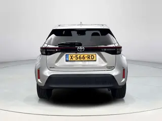 Foto 17 van Toyota Yaris Cross 1.5 Hybrid First Edition **PARKEERSENSOREN/ STOELVERWARMING/ ADAPTIEF CRUISE CONT