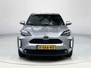 Foto 16 van Toyota Yaris Cross 1.5 Hybrid First Edition **PARKEERSENSOREN/ STOELVERWARMING/ ADAPTIEF CRUISE CONT
