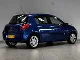 Foto 25 van Renault Clio 1.2-16V Dynamique/ D-Riem verv: 217.000 KM!/ 5-Drs/ 16'' LMV/ Airco/ Cruise/ Elek. pakk