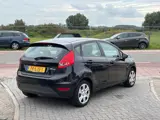 Foto 30 van Ford Fiesta 1.25 Limited nieuwe apk