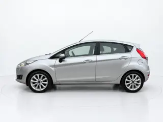 Foto 10 van Ford Fiesta 1.0 EcoBoost Titanium TREKHAAK ZEER MOOIE AUTO