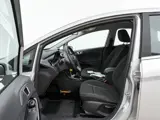 Foto 23 van Ford Fiesta 1.0 EcoBoost Titanium TREKHAAK ZEER MOOIE AUTO