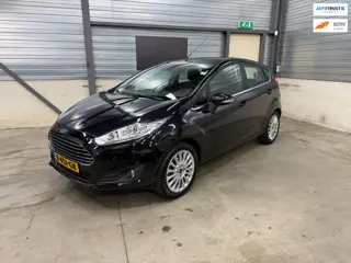 Foto 20 van Ford Fiesta 1.0 Titanium cruise control riem vervangen dealer onderhouden airco