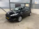 Foto 30 van Ford Fiesta 1.0 Titanium cruise control riem vervangen dealer onderhouden airco