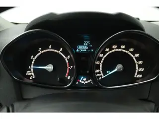 Foto 17 van Ford Fiesta 1.0 EcoBoost Candy Blue Edition (CRUISE CONTROL, PARKEERSENSOREN, AIRCO)