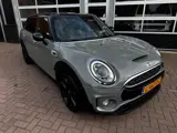 Foto 23 van MINI CLUBMAN 2.0 COOPER S CHILI SERIOUS BUSINESS / AUTOMAAT / CRUISE / HEAD-UP / PANO!