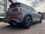 Foto 28 van MINI CLUBMAN 2.0 COOPER S CHILI SERIOUS BUSINESS / AUTOMAAT / CRUISE / HEAD-UP / PANO!