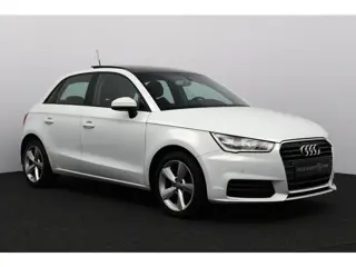 Audi A1 Sportback 1.0 TFSI Sport Pro Line Panorama dak, onderhoudshistorie