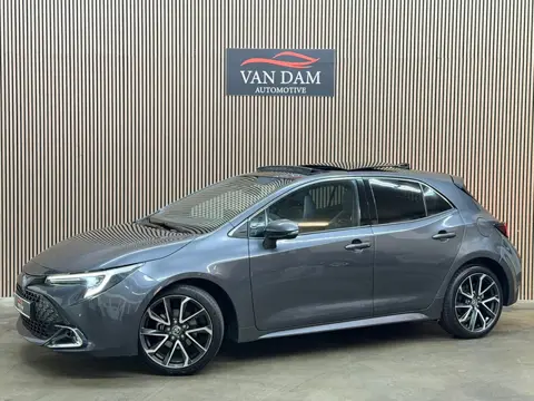 Toyota Corolla Hybrid 140 GR Sport 2023 PANO LED CAMERA CRUISE