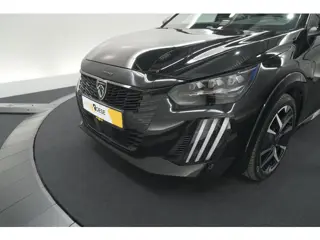 Foto 19 van Peugeot 208 1.2 Hybrid 145 e-DCS6 GT | Alcantara Pakket | Camera | Apple Carplay | Stoelverwarming