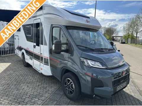 Bürstner Lyseo Time T Skyline 690 G 2 APARTE BEDDEN-AUTOMAAT