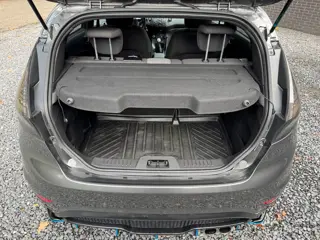 Foto 12 van Ford Fiesta 1.0 ST Line UNIEK GETUNED PERFECT OH NAVI CRUISE DEFUSER N-distributie