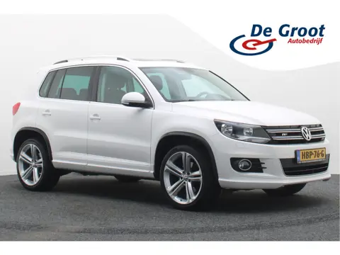 Volkswagen Tiguan 1.4 TSI DSG R-Line Edition Panoramadak, Standkachel, Cruise, Camera, Verwarmde Sto