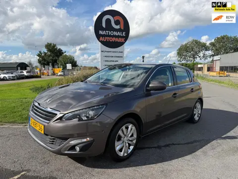 Peugeot 308 | 2014 | 1.6 BlueHDi Allure | Handgeschakeld | Top Auto | APK