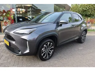 Toyota Yaris Cross 1.5 Hybrid 130 Dynamic I WINTERPAKKET I DODE HOEK I ALL-SEASON