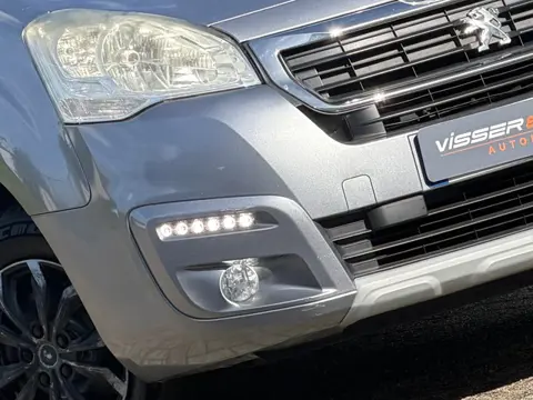 Peugeot Partner Tepee 1.2 PureTech Active- Gris Artense- Airco/Cruise - Ruim & Praktisch