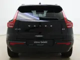 Foto 25 van Volvo XC40 B4 211pk Plus Dark / 20'' / Pixel Koplampen / Panoramadak / Getint Glas / Nubuck / 360 Ca