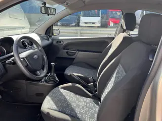 Foto 16 van Ford Fiesta 1.25-16V Centennial|Airco|