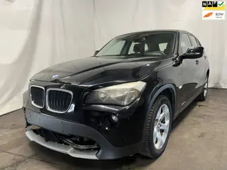 BMW X1 SDrive18i Executive - Stuur defect -BPM