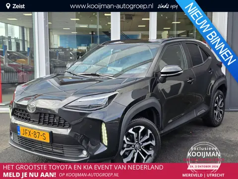 Toyota Yaris Cross 1.5 Hybrid 115 Dynamic Parkeersensoren voor+achter | Stoel/stuurwielverwarming | 