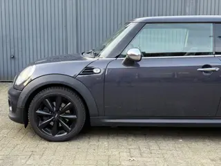 Foto 15 van Mini Mini 1.6 Cooper Chili | Climate | Navi | Leder | Stoelverw