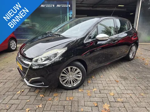 Peugeot 208 1.2 110PK Allure | AUTOMAAT | 1E EIGENAAR | 3/6 OF 12MND GARANTIE | CARPLAY | CAMERA | L