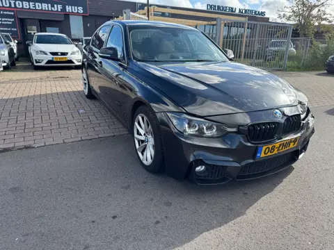 BMW 3-serie 320d AUTOMAAT XENON/NAVI/CLIMA/CAMERA