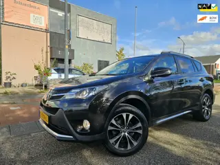 Toyota RAV4 2.0 Executive Business 4WD GARANTIE