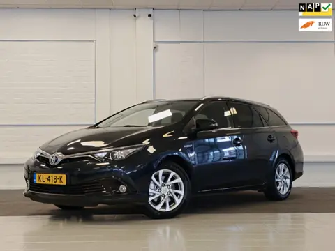 Toyota Auris Touring Sports 1.8 Hybrid Trend Navi Camera Panormadak Allseason banden