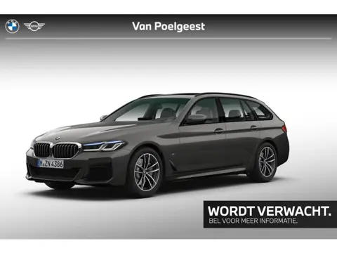 BMW 5 Serie Touring 520i High Executive M-Sport 18 Inch / Comfort Acces / Electrische Zwenkhaak / St