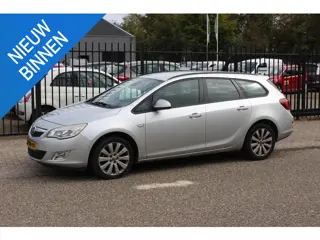 Opel Astra Sports Tourer 1.4 Turbo Sport