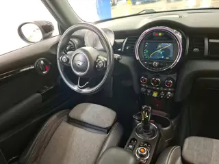 Foto 14 van Mini Electric Cooper 33 kWh 184pk | SOH 94% | Carplay | Camera | Stoelverwarming | Navigatie | Keyle