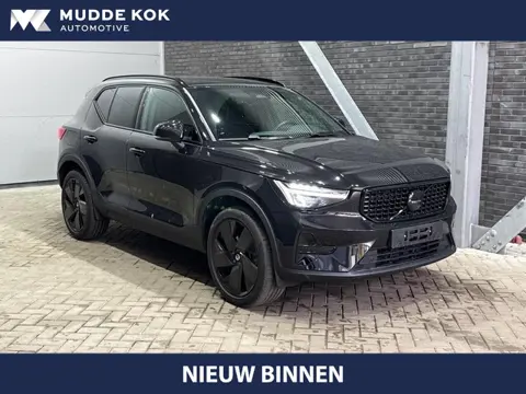 Volvo XC40 2.0 B3 Plus Black Edition | Harman/Kardon | Pilot Assist | Camera | BLIS | Memory | Stoel