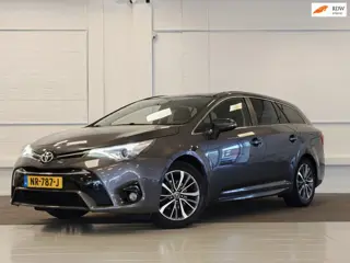 Toyota Avensis Touring Sports 1.8 VVT-i Lease Pro Automaat Trekhaak Xenon