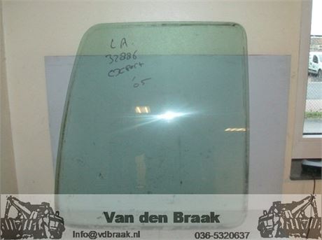 Peugeot Expert 1995-2007 Achterruit links