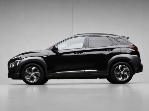 Hyundai Kona 1.6 GDI HEV Fashion Sport (APPLE CARPLAY,HEAD-UP DISPLAY,NAVI,CAMERA,PDC,CRUISE,GETINT,