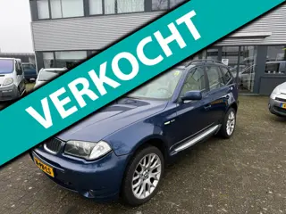 BMW X3 2.5i Executive/ Carplay/ Panodak.