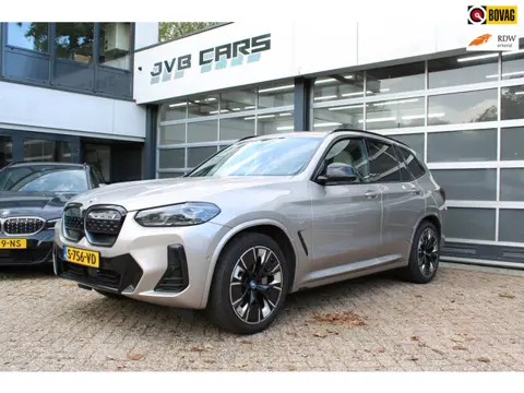 BMW IX3 High Executive 80 kWh/pano/Mpakket