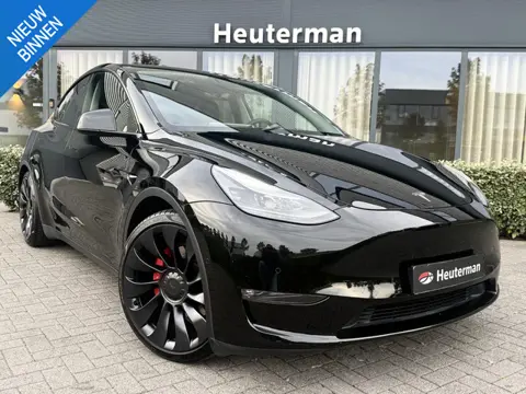 Tesla Model Y Performance AWD/Pano/Autopilot