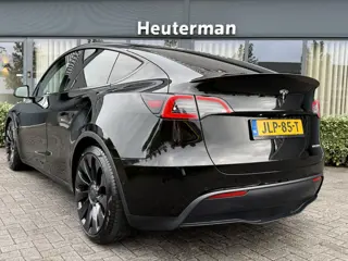 Foto 19 van Tesla Model Y Performance AWD/Pano/Autopilot