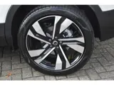 Foto 25 van Volvo XC40 B4 Plus Dark | ACC | Trekhaak | Schuif/kanteldak | Stoel + Stuur verwarmd | BLIS | Nubuck